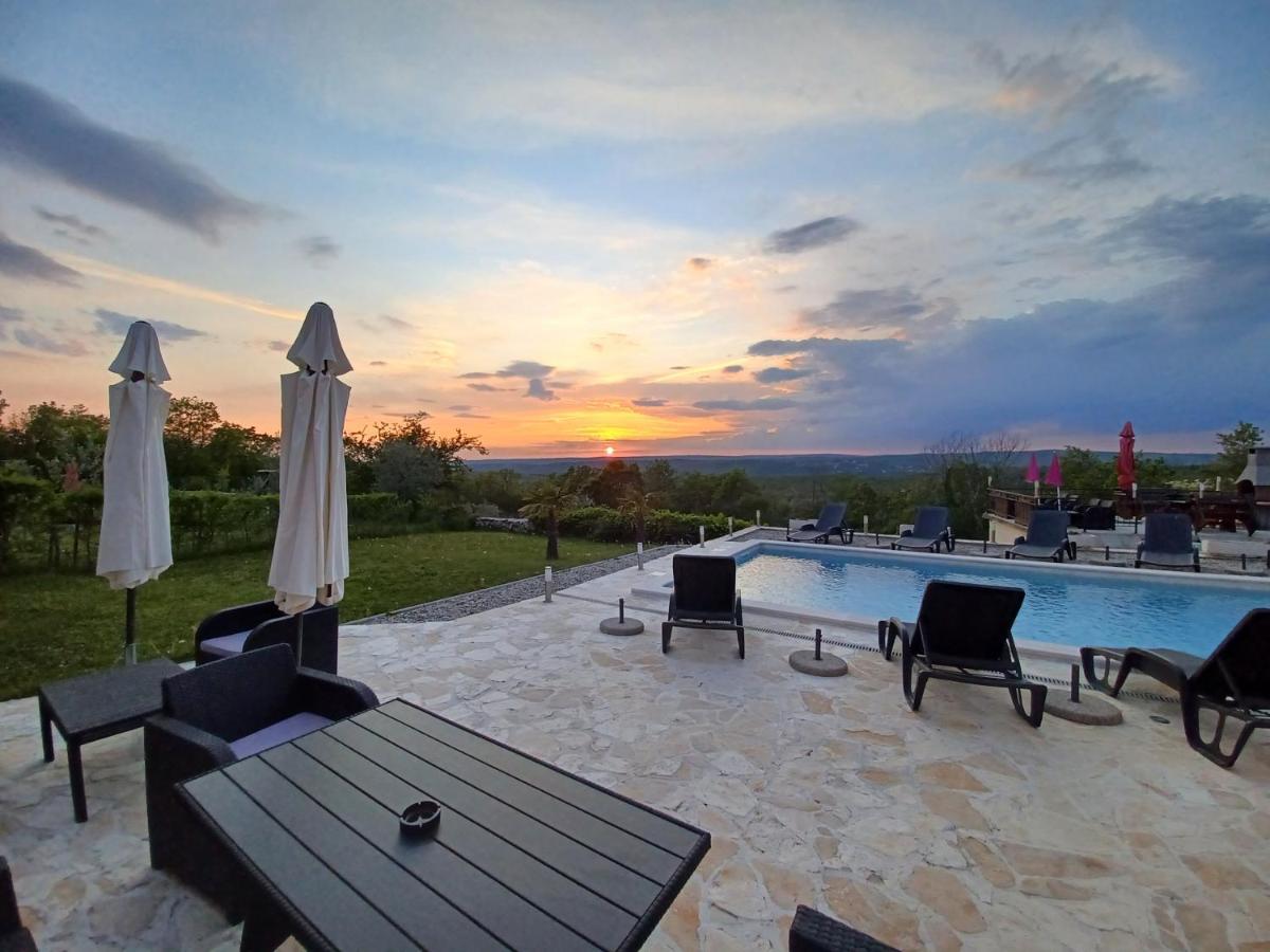 Bed And Breakfast Rogocana Labin  Zewnętrze zdjęcie
