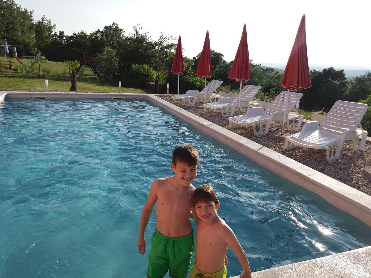 Bed And Breakfast Rogocana Labin  Zewnętrze zdjęcie